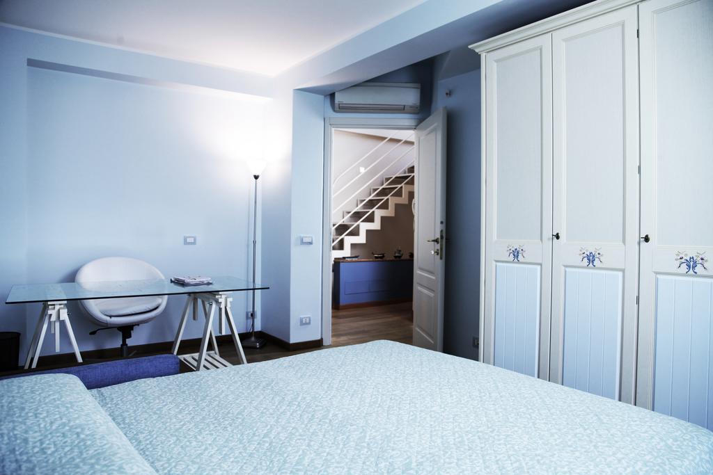 Tao Blue House * Taormina